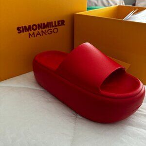 FUNKY FLATFORMS